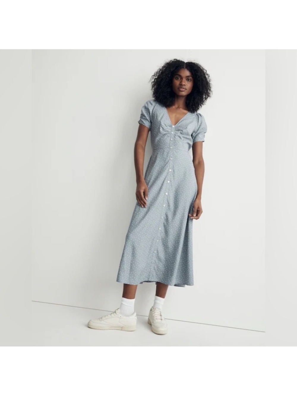Madewell Leedra Button-Front Midi Dress in Dot